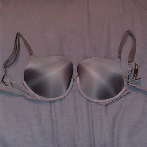 VS push-up tshirt bra